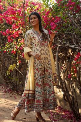 Beige Cambric Printed Flared Dress Dupatta Set with Mask 3