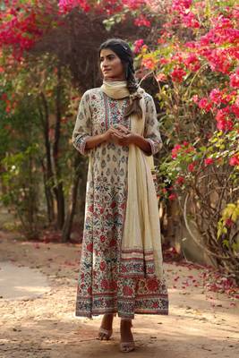 Beige Cambric Printed Flared Dress Dupatta Set with Mask 4