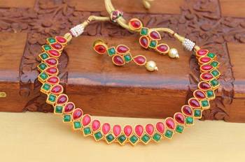 Multicolor agate necklaces 1