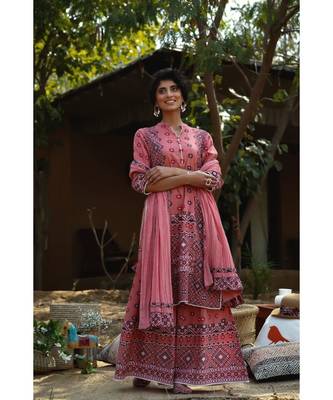 Peach Cambric Printed Straight Kurta Palazzo Dupatta Set with Mask 1