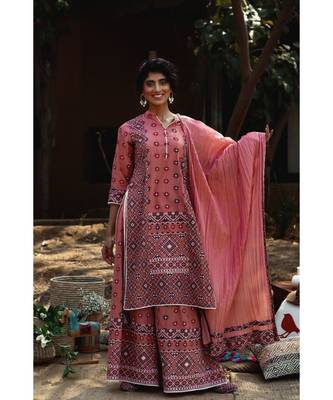 Peach Cambric Printed Straight Kurta Palazzo Dupatta Set with Mask 3