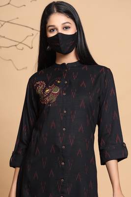 Black Rayon Slub Ikat Printed A-Line Kurta Side Pocket & Mask 5