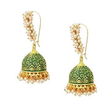 Green earrings 2