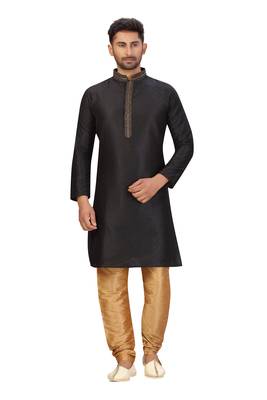 Black embroidered kurta pajama 3
