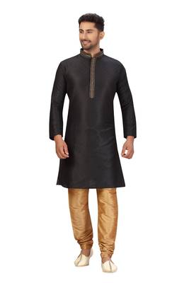 Black embroidered kurta pajama 4