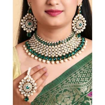 Multicolor necklaces 1