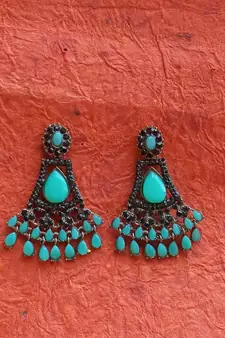 Black designer-jewellery