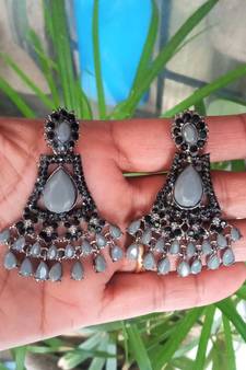 Black designer-jewellery