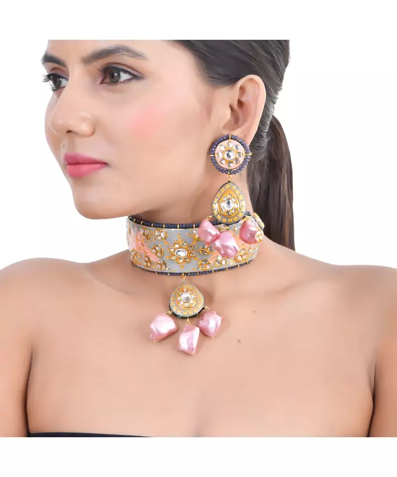 Moon grey choker style necklace set