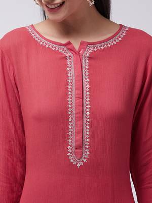 Pink printed rayon kurtis 4