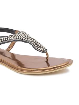 women flat footwear  5