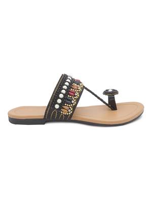 women flat footwear  2