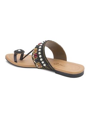 women flat footwear  3