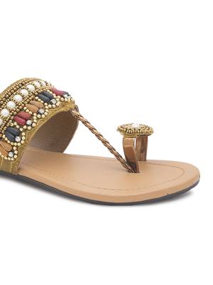 women flat footwear  5