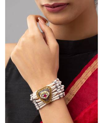 white kundan bracelets 1