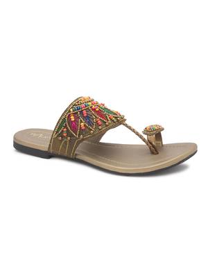 women flat footwear  1