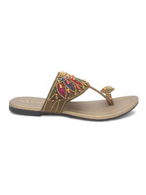 women flat footwear  2