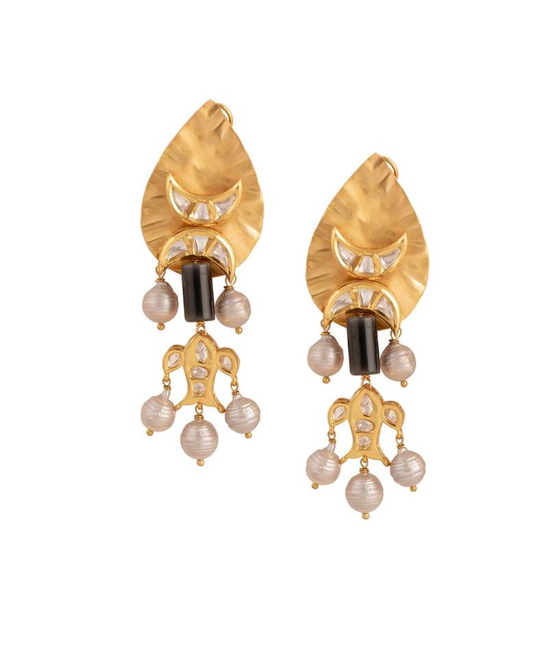 Deluxe White And Gold Plated Textured Earrings