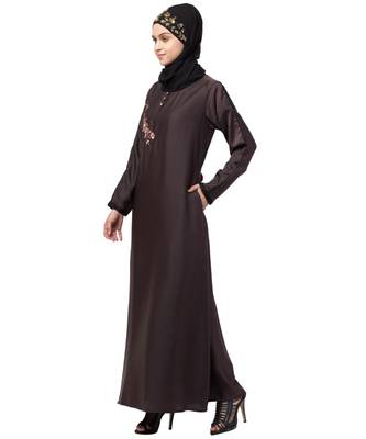 Nazneen side  embroidery contrast piping Abaya 3