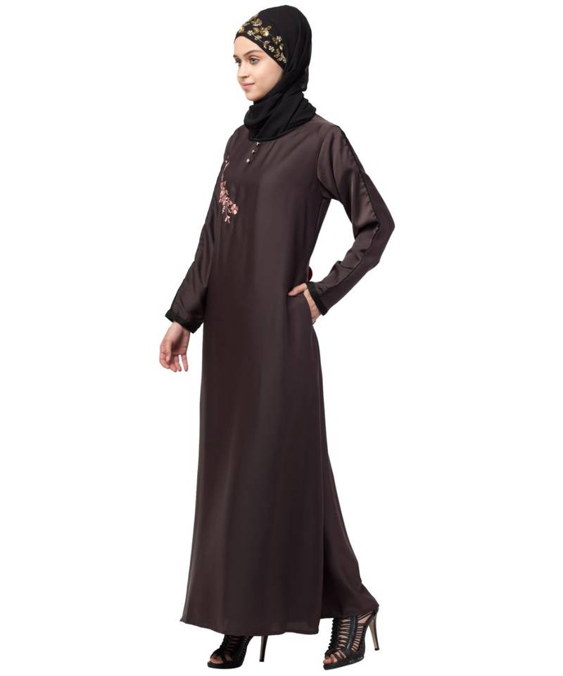 Nazneen side  embroidery contrast piping Abaya