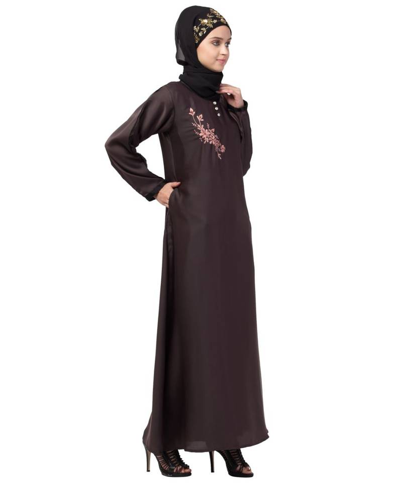 Nazneen side  embroidery contrast piping Abaya