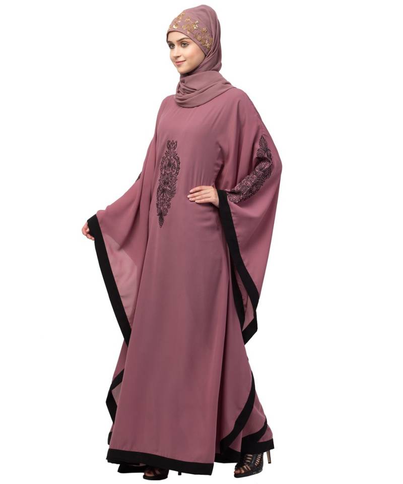 Nazneen Center & Sleeve embroidery contrast Band Kaftan