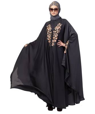 Nazneen Neck and Sleeve Embroidered Irani Kaftan 7