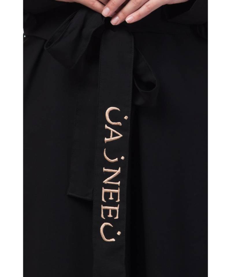 Nazneen Gather at reglan sleeve with belt halter neck Abaya