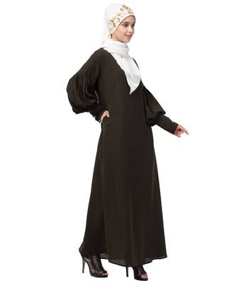 Nazneen long cuff full balloon sleeve with belt A line Abaya 4