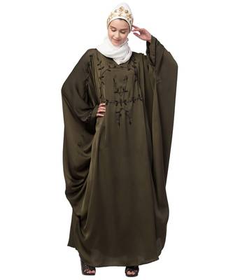 Nazneen contrast hand embroidered kaftan 3