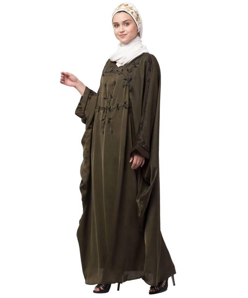 Nazneen contrast hand embroidered kaftan