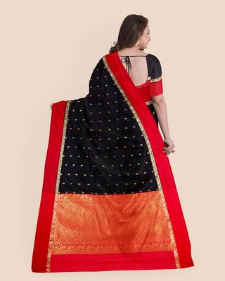 Black with Red Border Garad Kanchipuram Style Golden Zari Work Silk Blend Saree with Blouse Piece 2