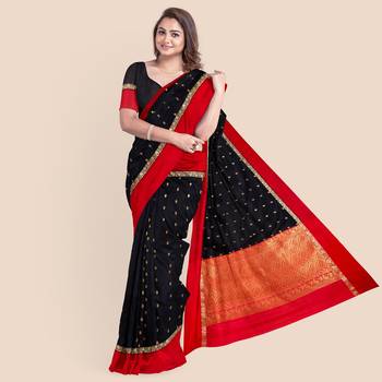 Black with Red Border Garad Kanchipuram Style Golden Zari Work Silk Blend Saree with Blouse Piece 4