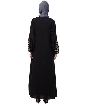 Nazneen Front and Sleeve Resham Embroidery Balloon Sleeve Abaya 7