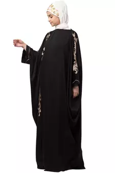 Nazneen right side and both sleeve resham embroidery Nida Kaftan