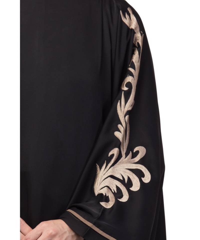 Nazneen right side and both sleeve resham embroidery Nida Kaftan