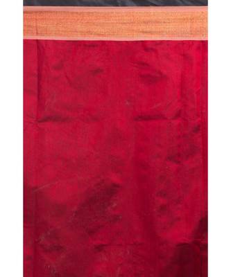 Red Blended Cotton Woven Handloom Saree 3
