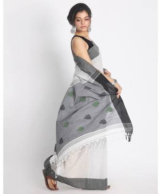 All Over Kantha Work Off White Handloom Cotton Saree Weaving  Leaves Work  Pallu 1