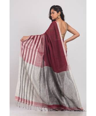 Maroon linen saree with silver zori pallu and border 3
