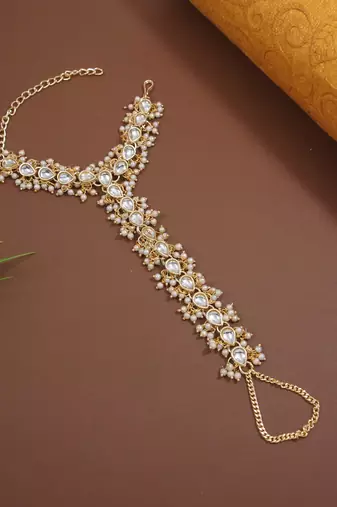 Traditional Embellish With Kundan & Pearl Adjustable Haath Phool/Panja Bracelet for Women