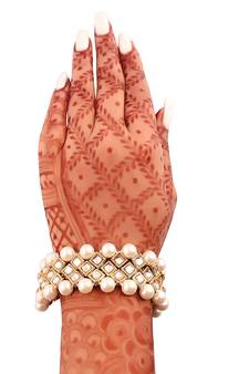 Intricately Designed Handcrafted Bracelets Embellished with Kundan & Pearl For Women/Girls