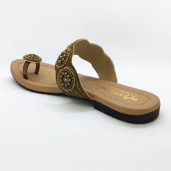 women flat footwear  2