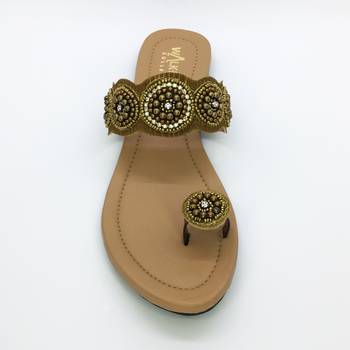 women flat footwear  4