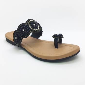 women flat footwear  1