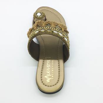 women flat footwear  4