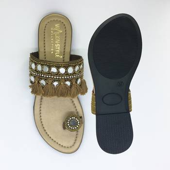 women flat footwear  5