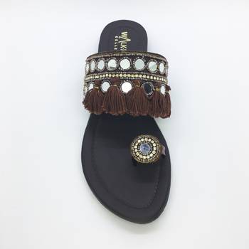 women flat footwear  3