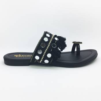 women flat footwear  2