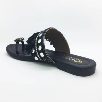 women flat footwear  3