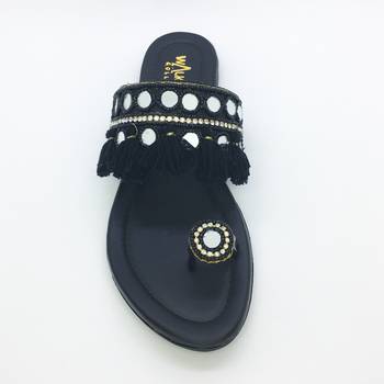 women flat footwear  4